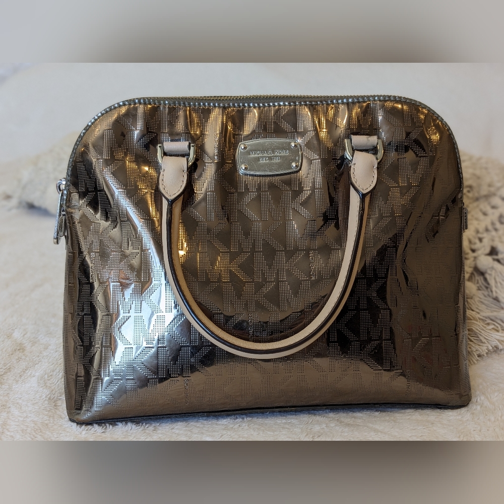 GUC Michael Kors Dome Satchel Metallic Rose Gold Patent Leather Jet Set